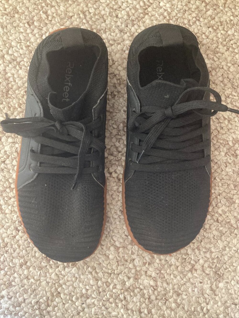 Relxfeet black barefoot sneakers size 40
